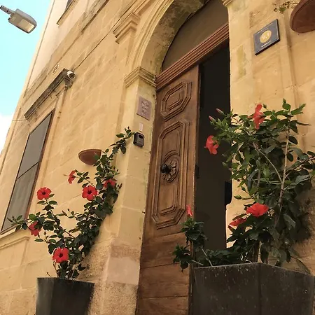 Cusano Bed & Breakfast *
