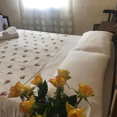 Cusano Bed & Breakfast *
